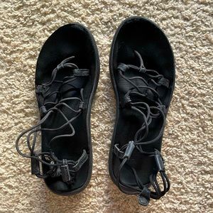 Teva Voya Infinity Strappy Outdoor Hiking Sandals